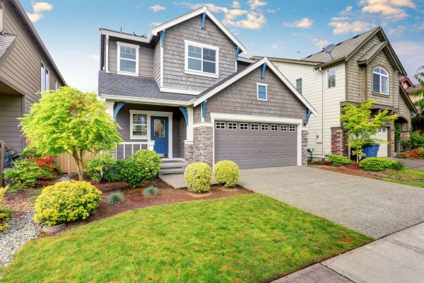 Curb Appeal Landscaping in Orange